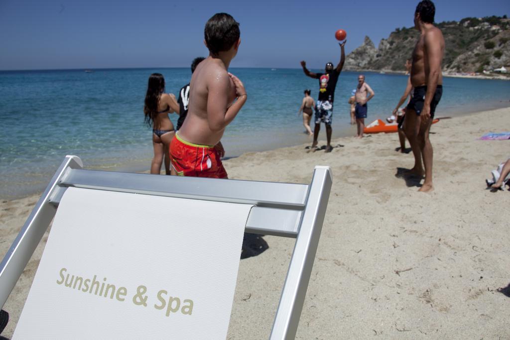 Sunshine Club Hotel Centro Benessere Ricadi Exterior photo